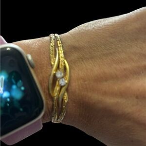 Elegant Vintage Gold and Silver Bracelet For Small Wrist 5-6.5” EUC